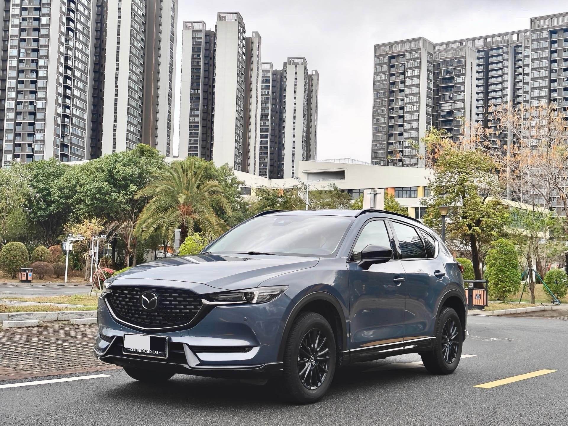 CX-5 2.0 Two-Wheel Drive Black Knight