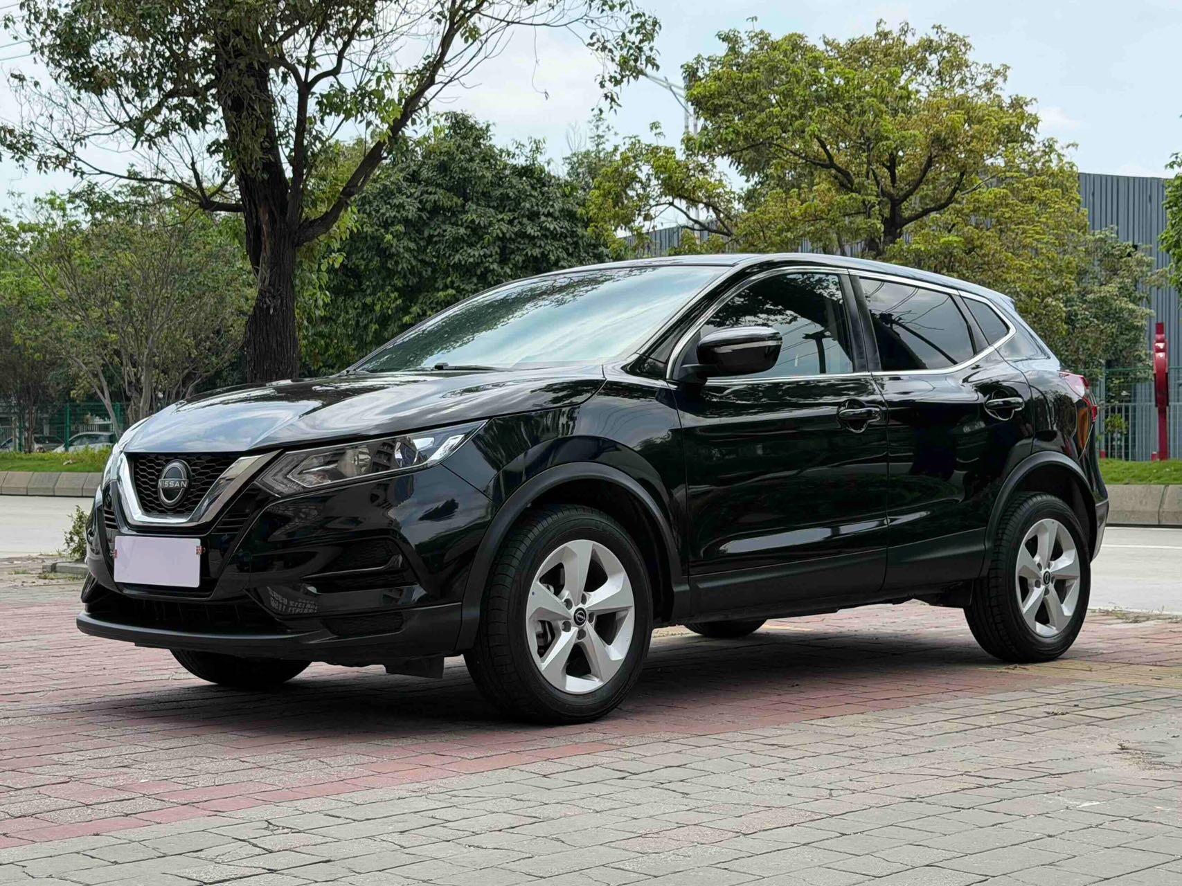 Qashqai 2.0 CVT XV Comfort Edition