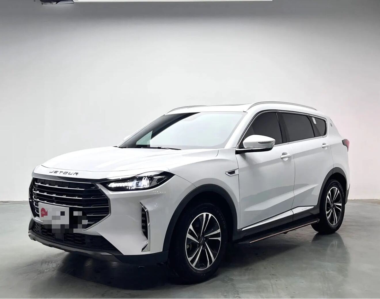 2024 X70 PLUS 1.5T 冠军 Edition MAX 5-Seater