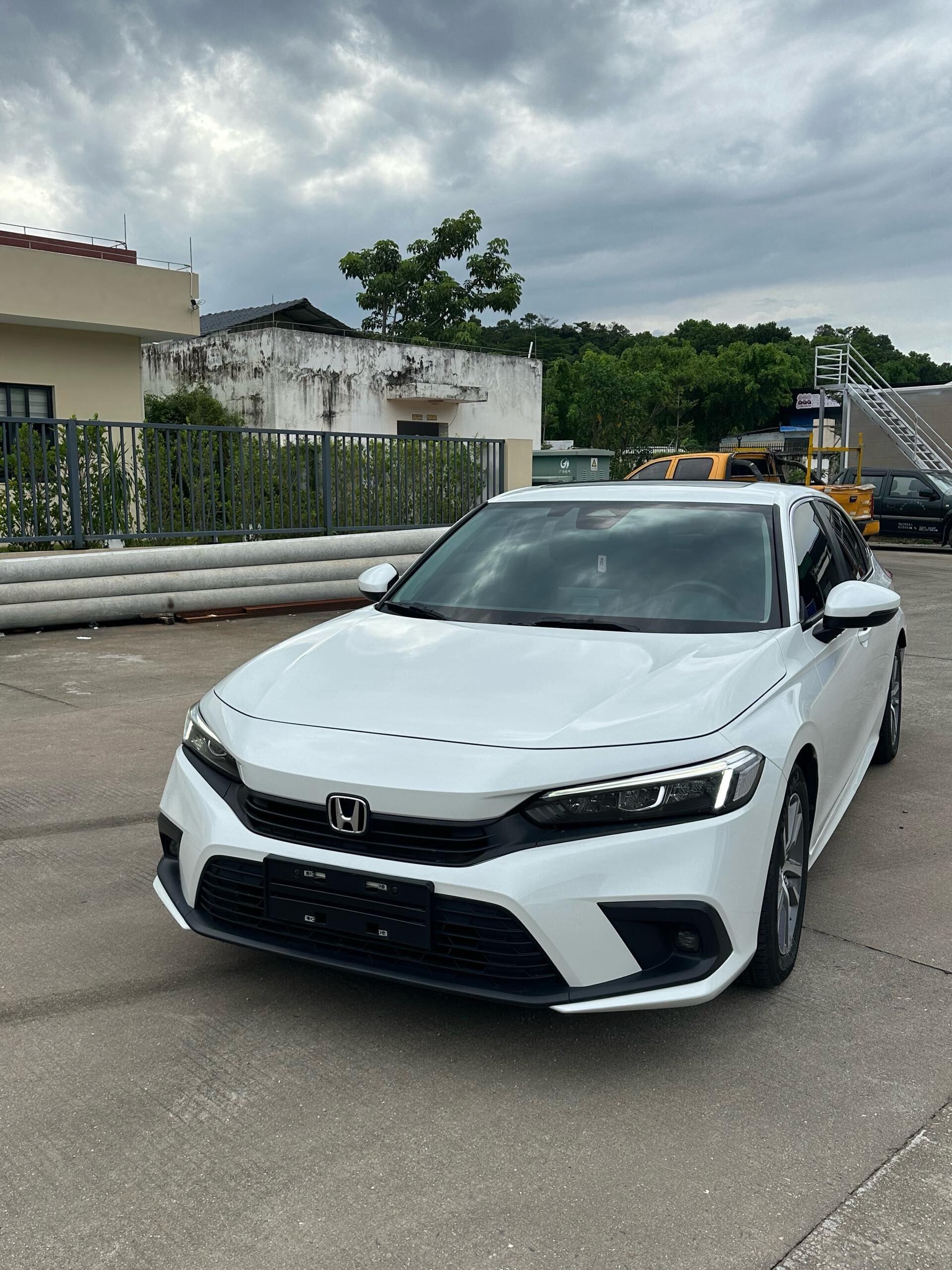 Civic 1.5T CVT 240TURBO Jìnshì bǎn