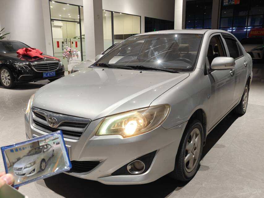 Corolla EX 1.6 Luxury
