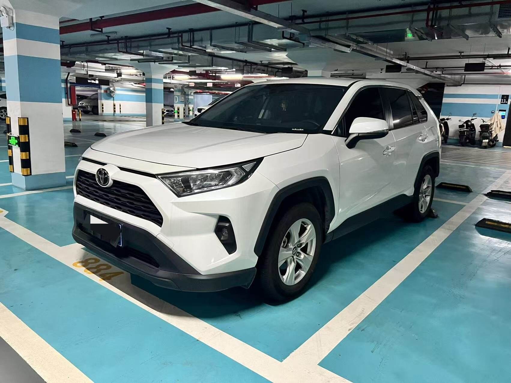 Rav4荣放 2.0 CVT Two-wheel Urban Edition
