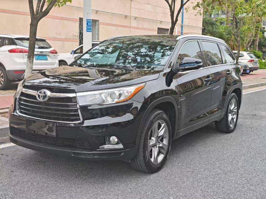 Highlander 2.0T 2WD Luxury Edition 7-Seater