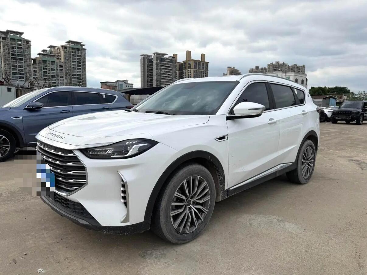 2023 X70 PLUS 1.5T CVT 自强MAX 5-Seater