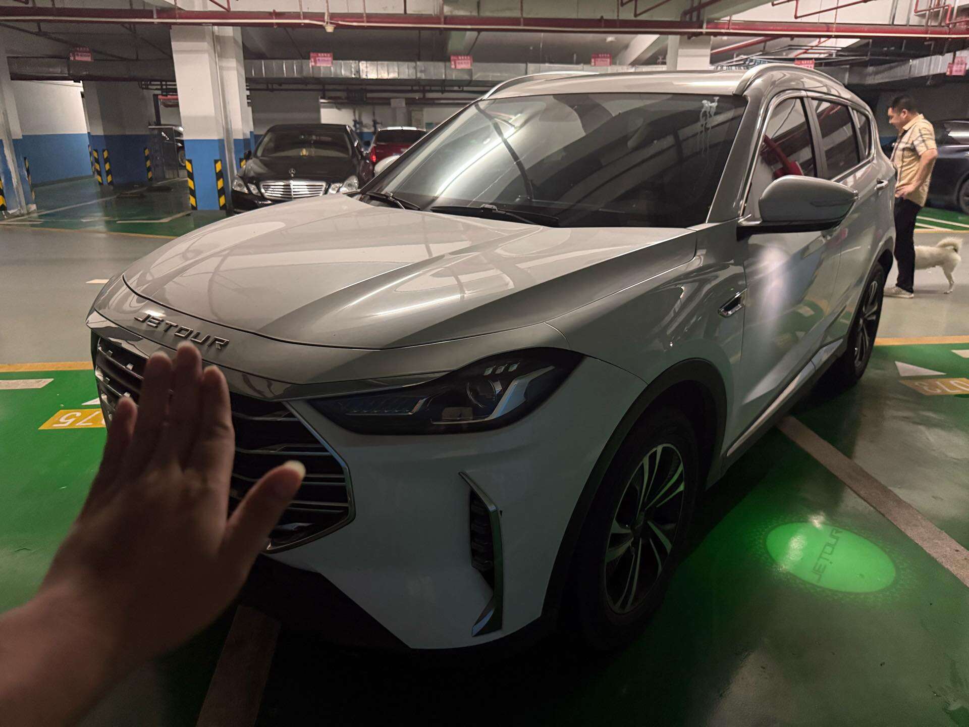 X70 PLUS 1.6T Xing 7-seat