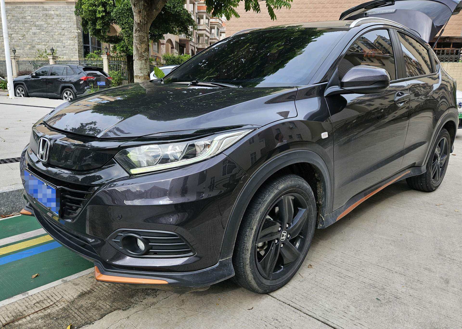 Binyi 1.5 CVT Fangye·Qianxian Edition