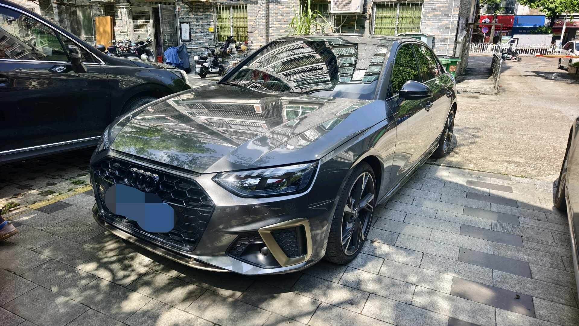 2024 Audi A4L 2.0TFSI 40TFSI Quattro RS Package Raging Speed Type