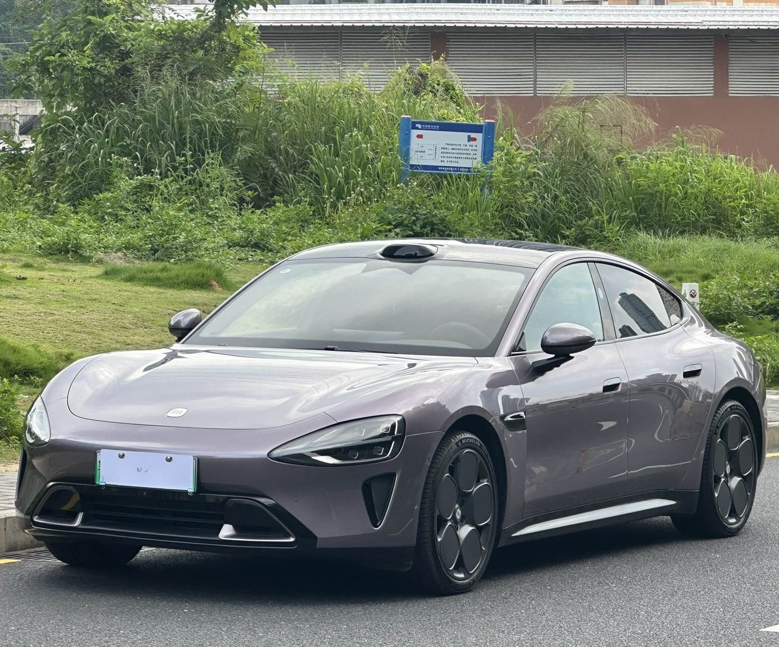 2024 SU7 830 km rear-wheel-drive ultra-long range advanced intelligent driving Pro version