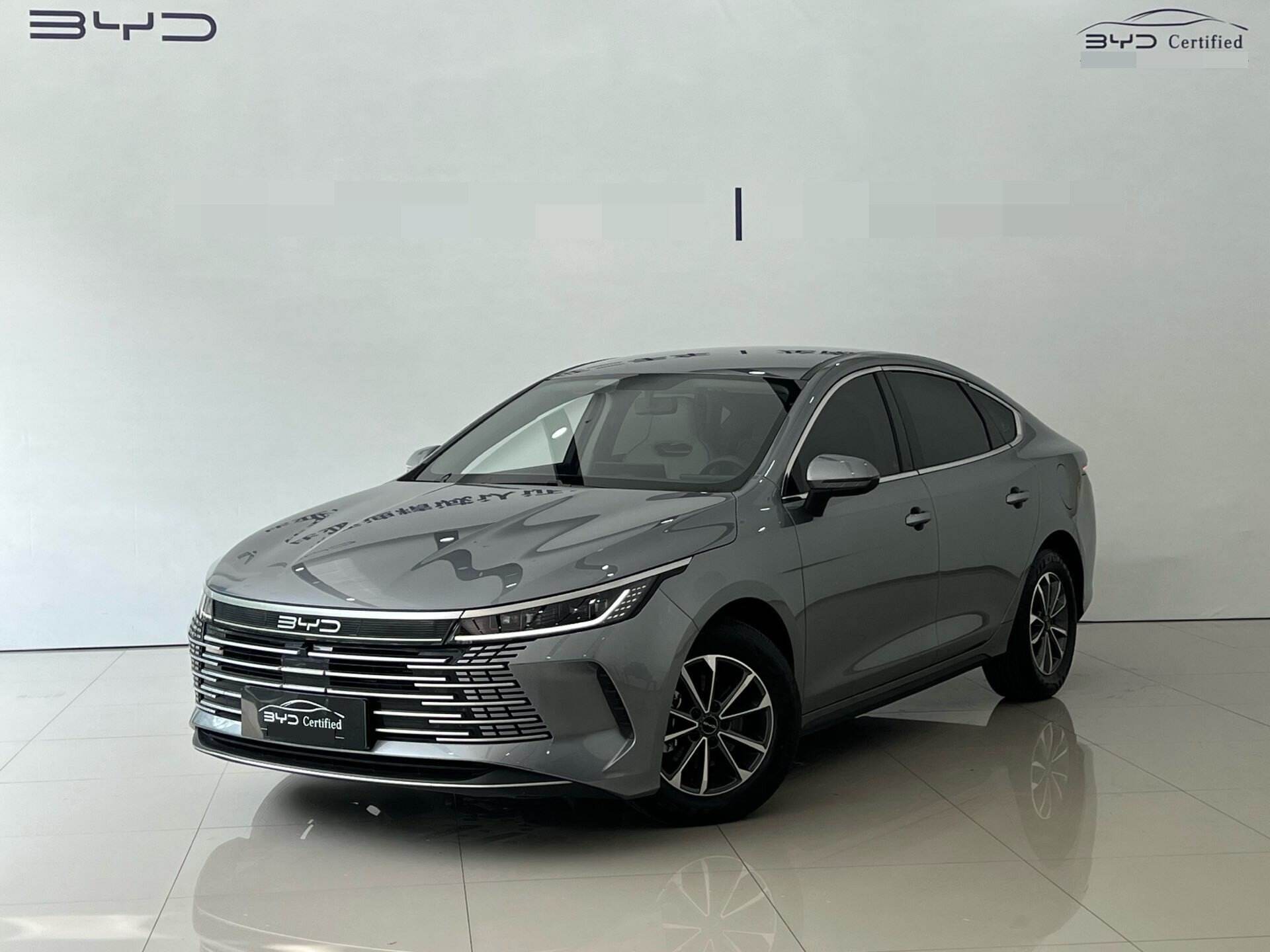 驱逐舰05 DM-i 1.5 Infinite Honor Edition 55KM Luxury