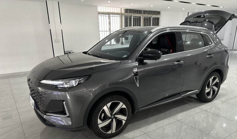 2024 CS55 PLUS 1.5T Prestige Model