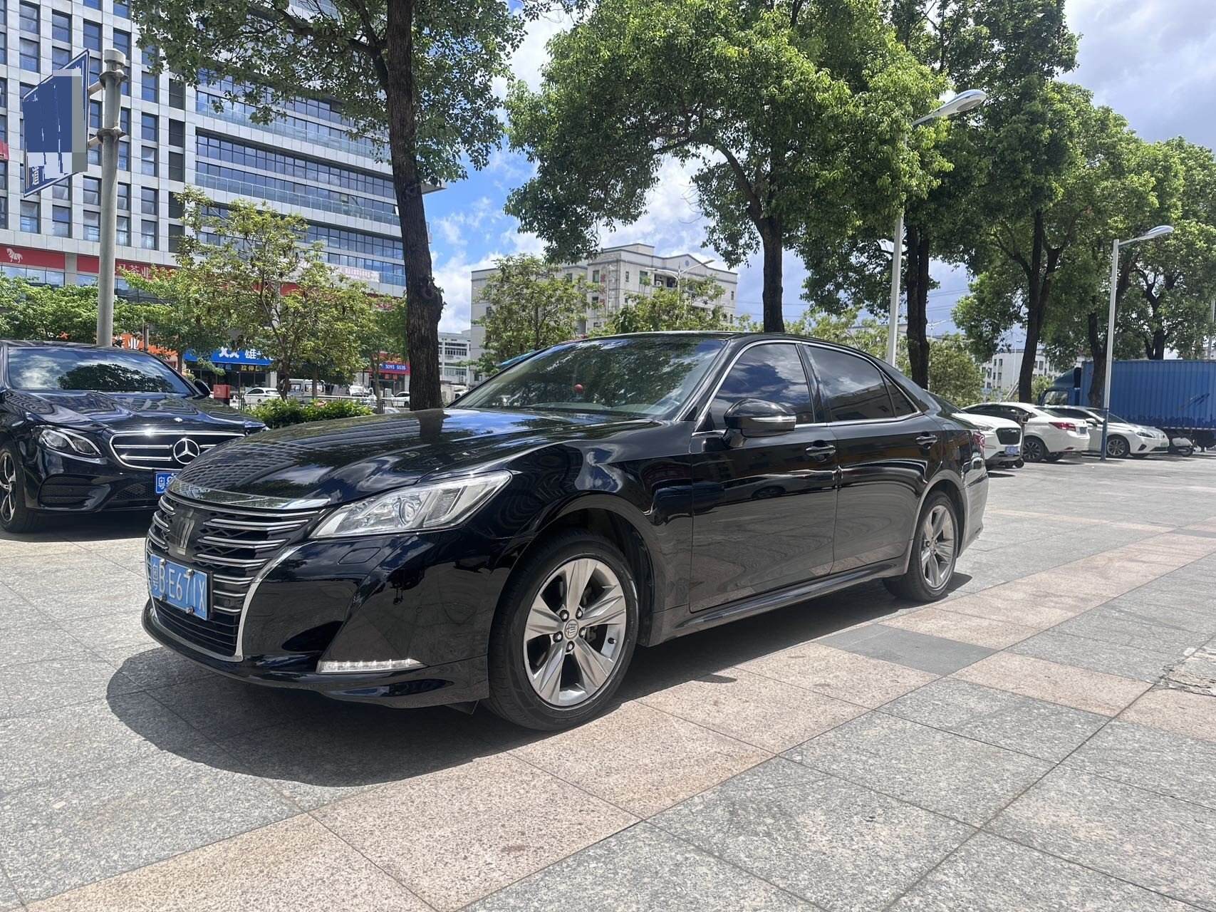 2015 Crown 2.5 Intelligent Edition