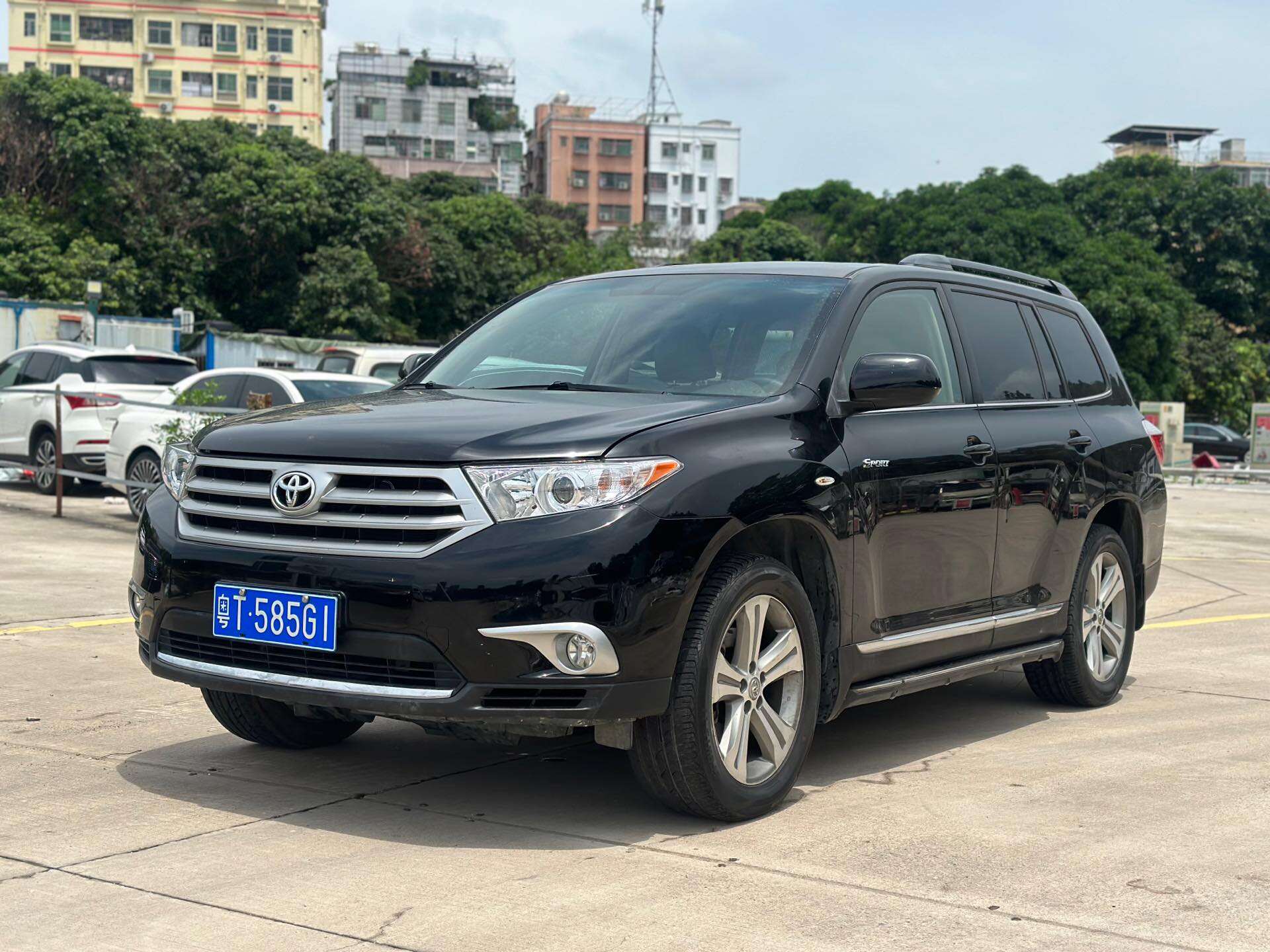 2012 Highlander 2.7 2WD 7-seat Luxury Edition