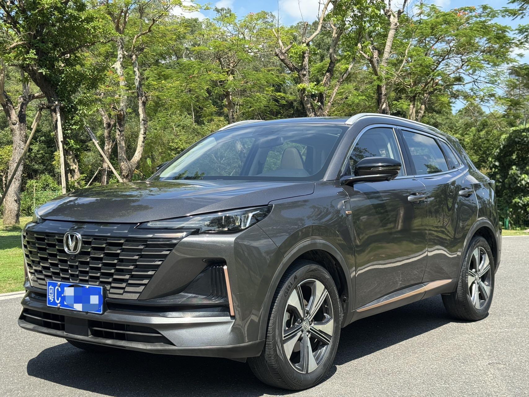 2022 CS55 PLUS 1.5T Prestige