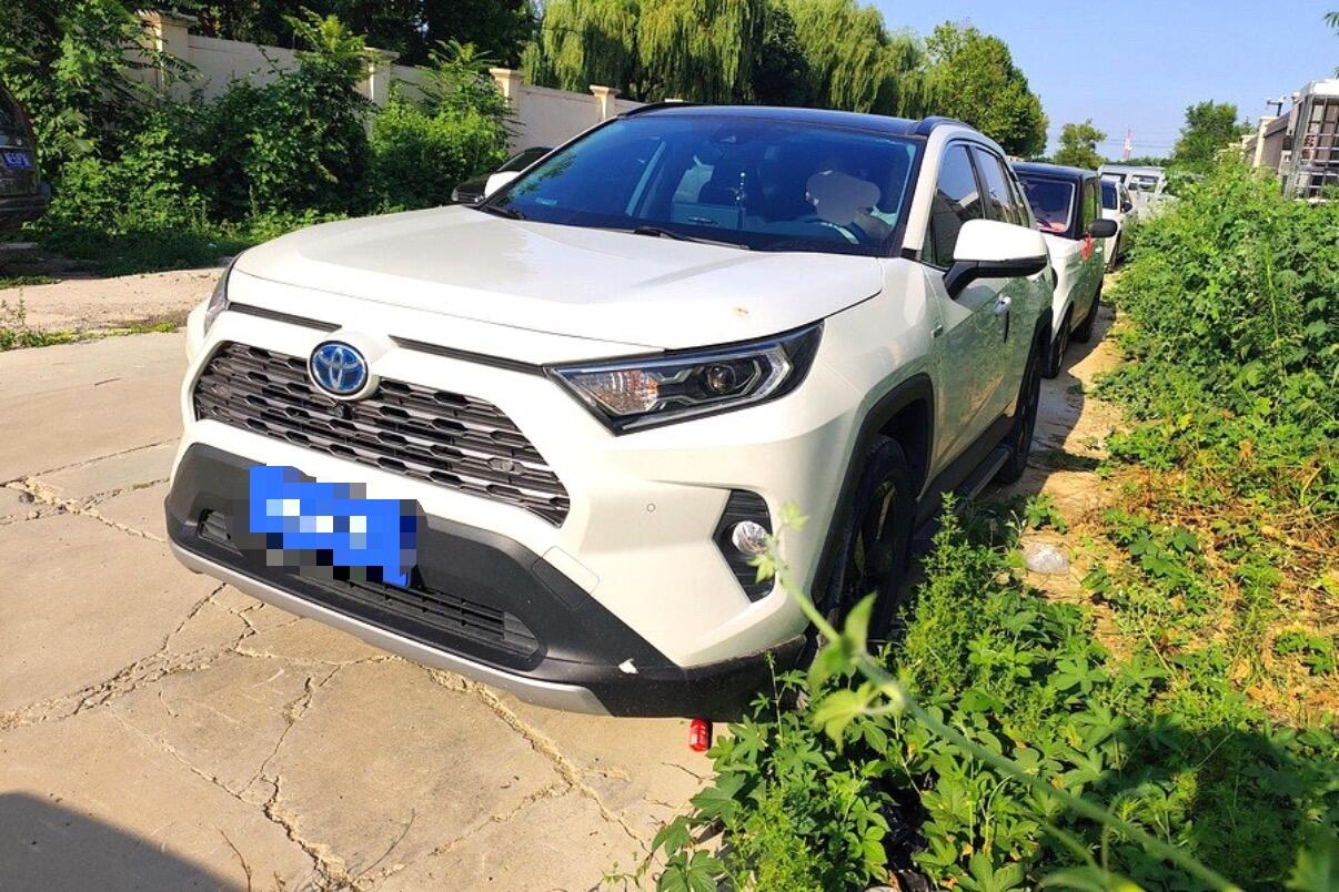 2021 RAV4 Rongfang Shuangqing 2.5 ECVT Four-Wheel Drive Flagship Edition (Guanggao)