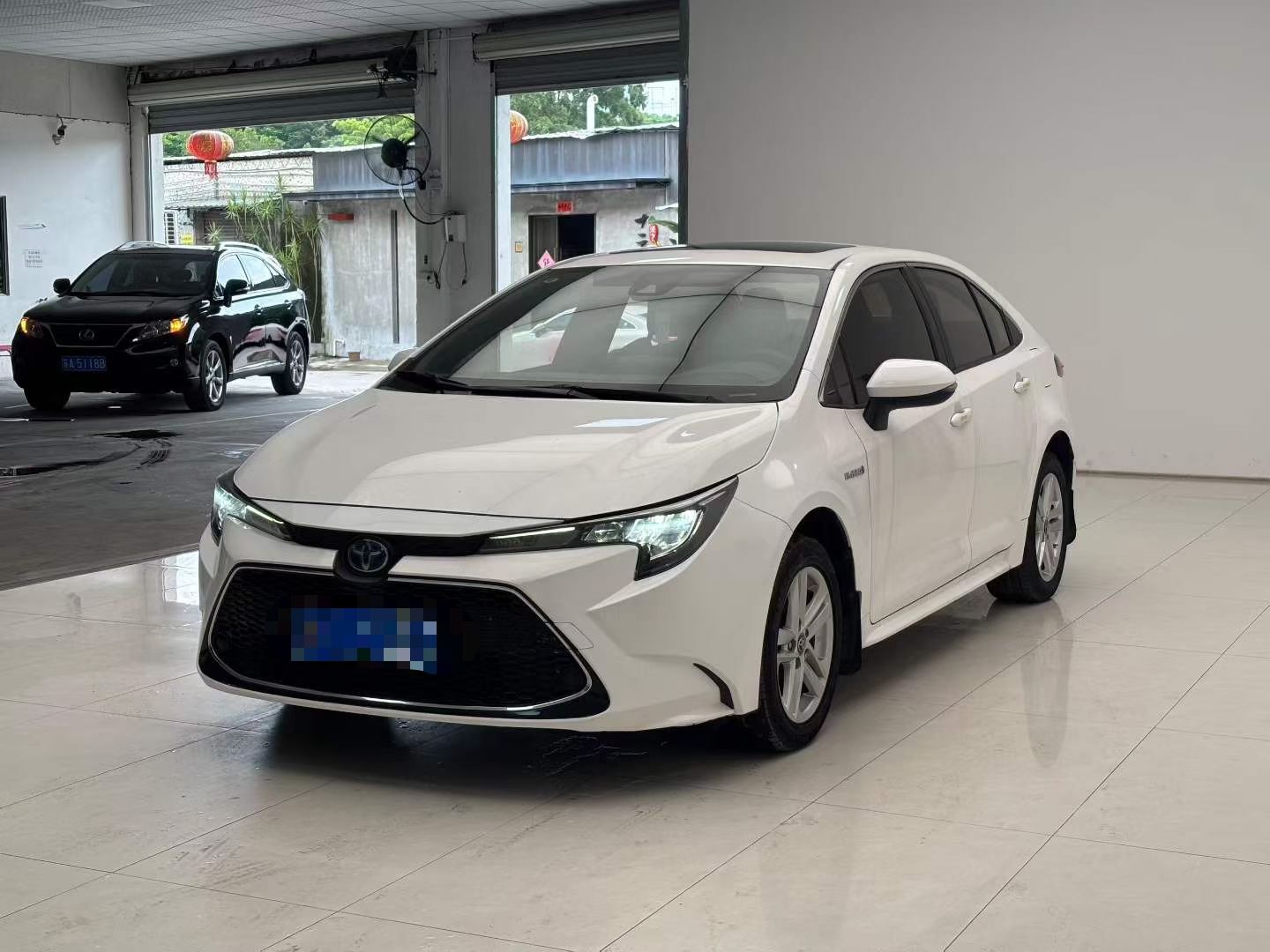2022 Levin Hybrid 1.8H CVT Luxury Edition