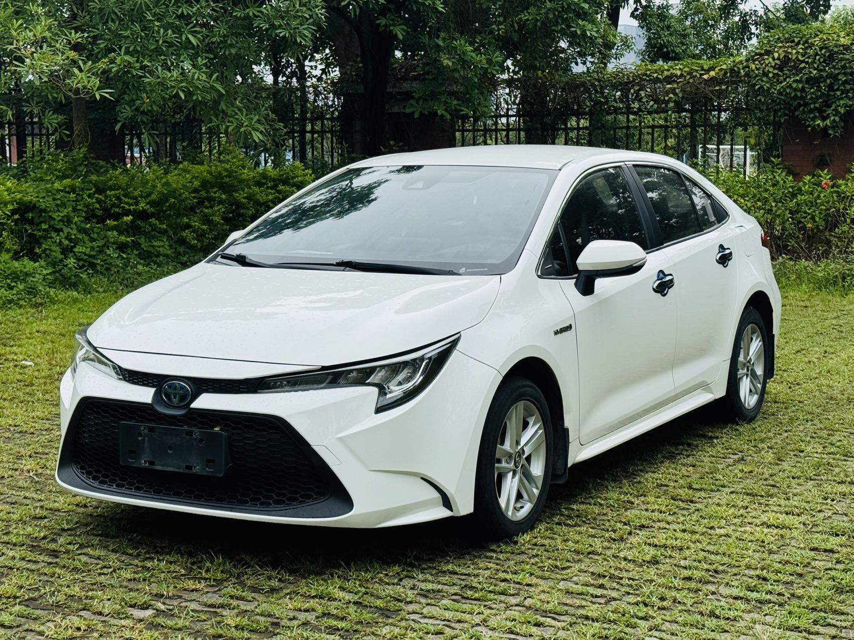 2021 Levin Hybrid 1.8H CVT Luxury Edition