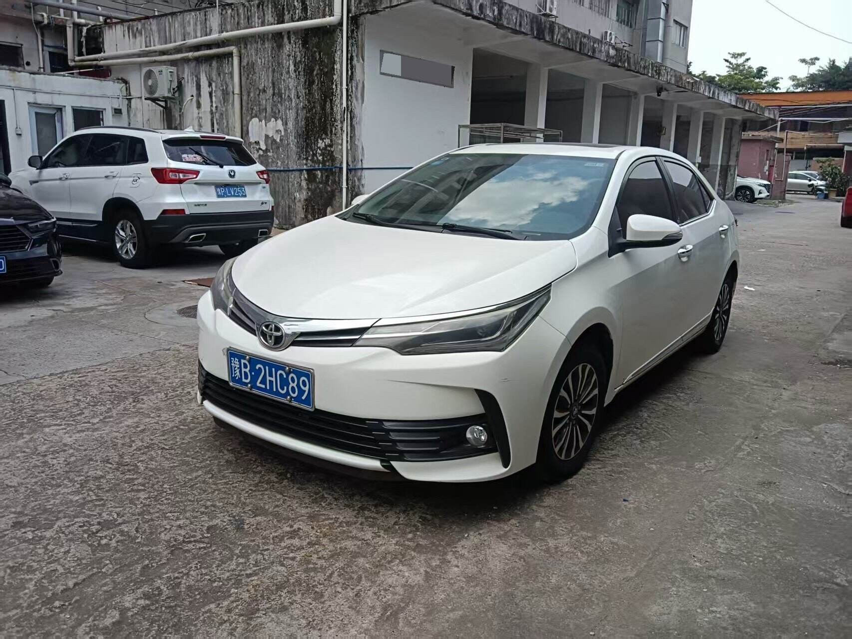 2017 Corolla 1.2T CVT GL-i Leather Edition (facelift)
