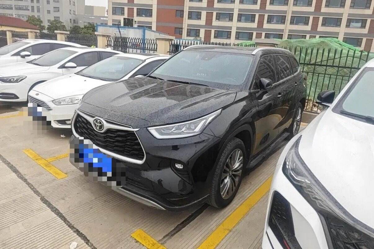 Highlander 2.0T 380T Four-Wheel Premium Edition 7 Seats