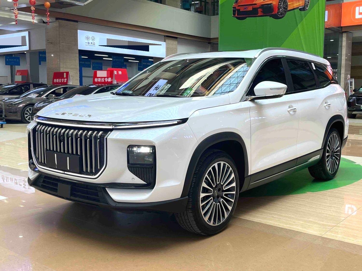 X90 C-DM 1.5T Luxury 7-seater
