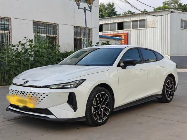 UNI-V Zhineng iDD 1.5 CVT Lanjing 136km Zhiqun Type