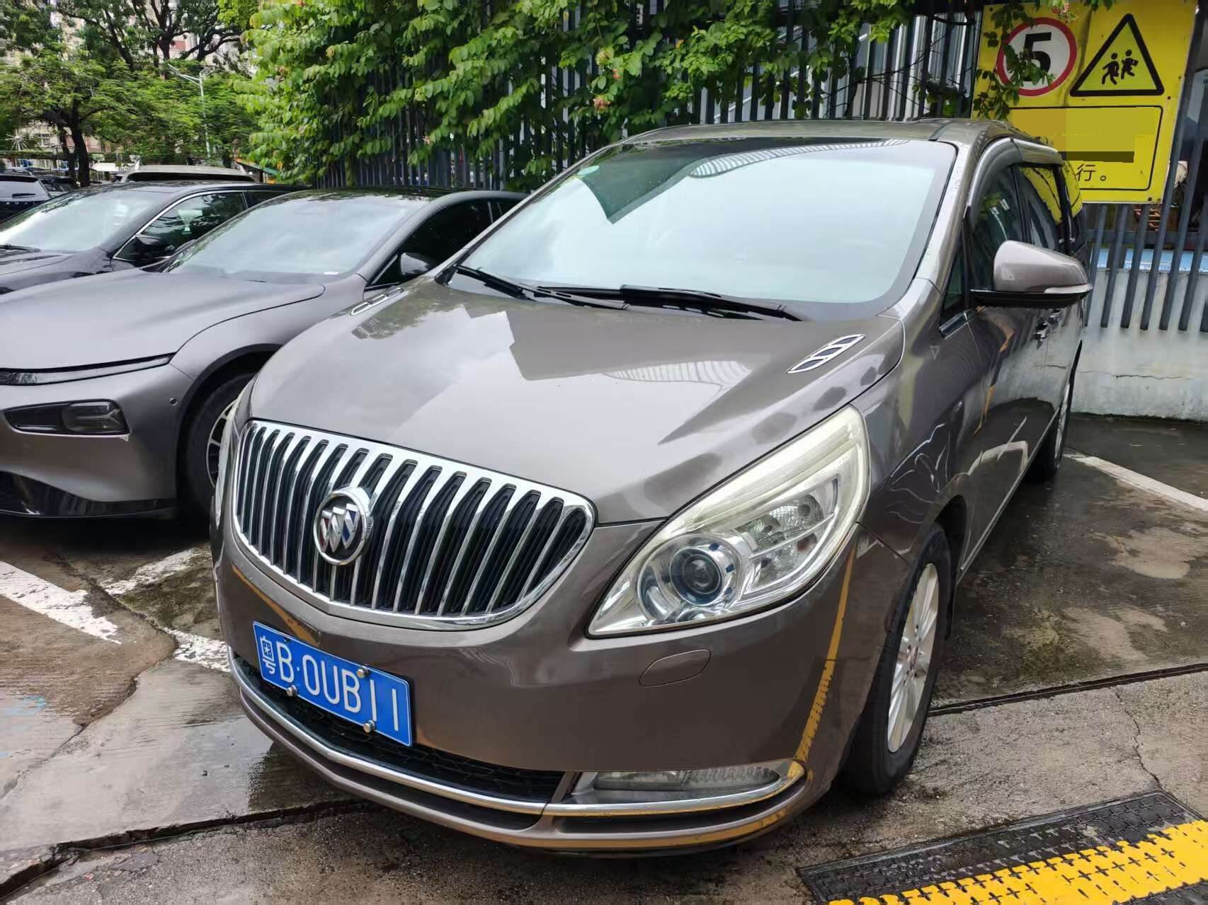 GL8 Luxury Business Vehicle 3.0 XT Flagship Edition