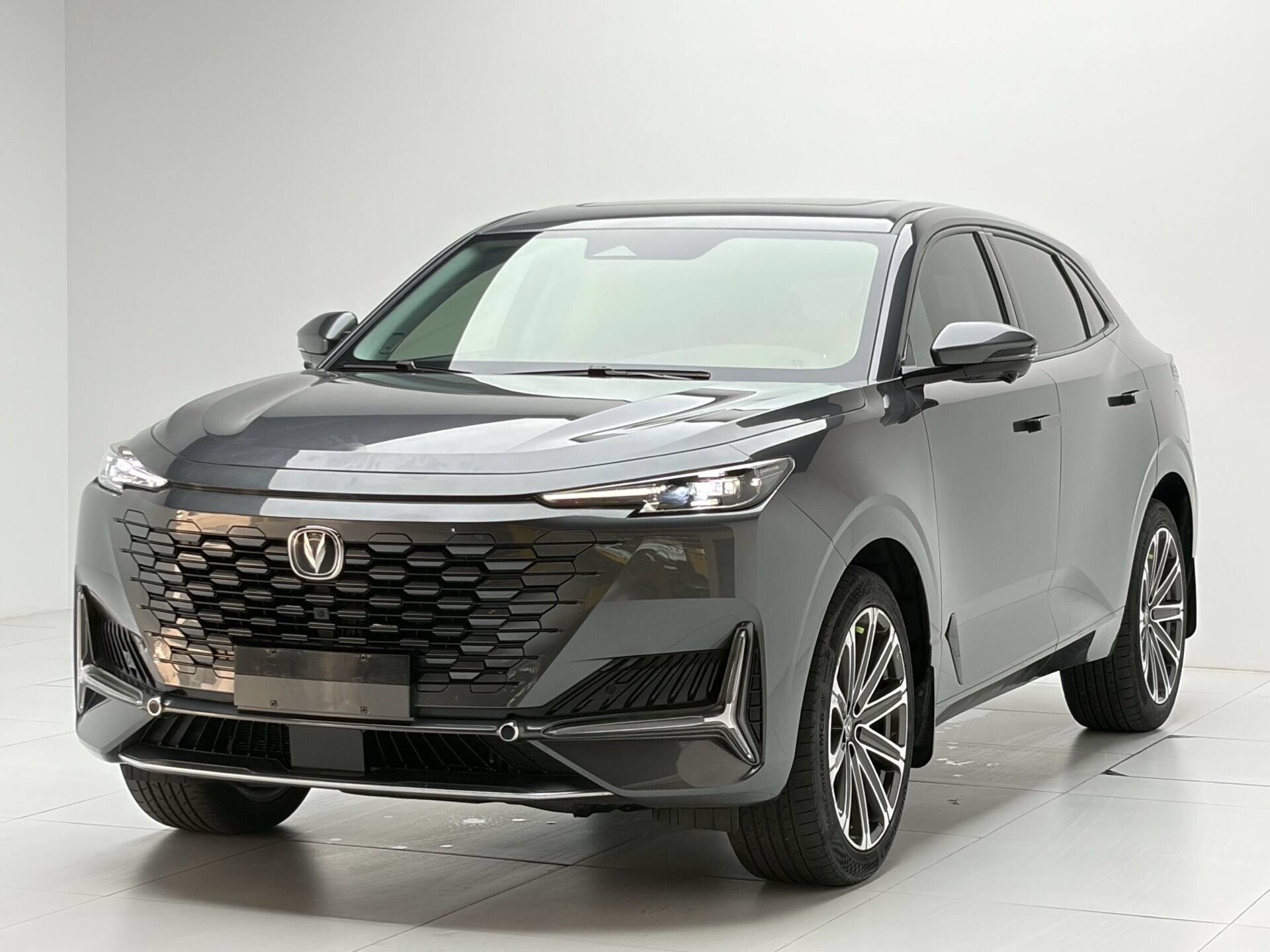 UNI-K 2.0T AWD Luxury Edition