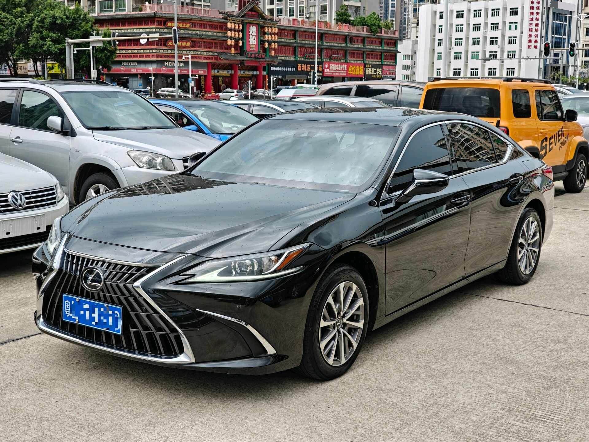 2022 ES200 2.0 CVT Excellence Edition