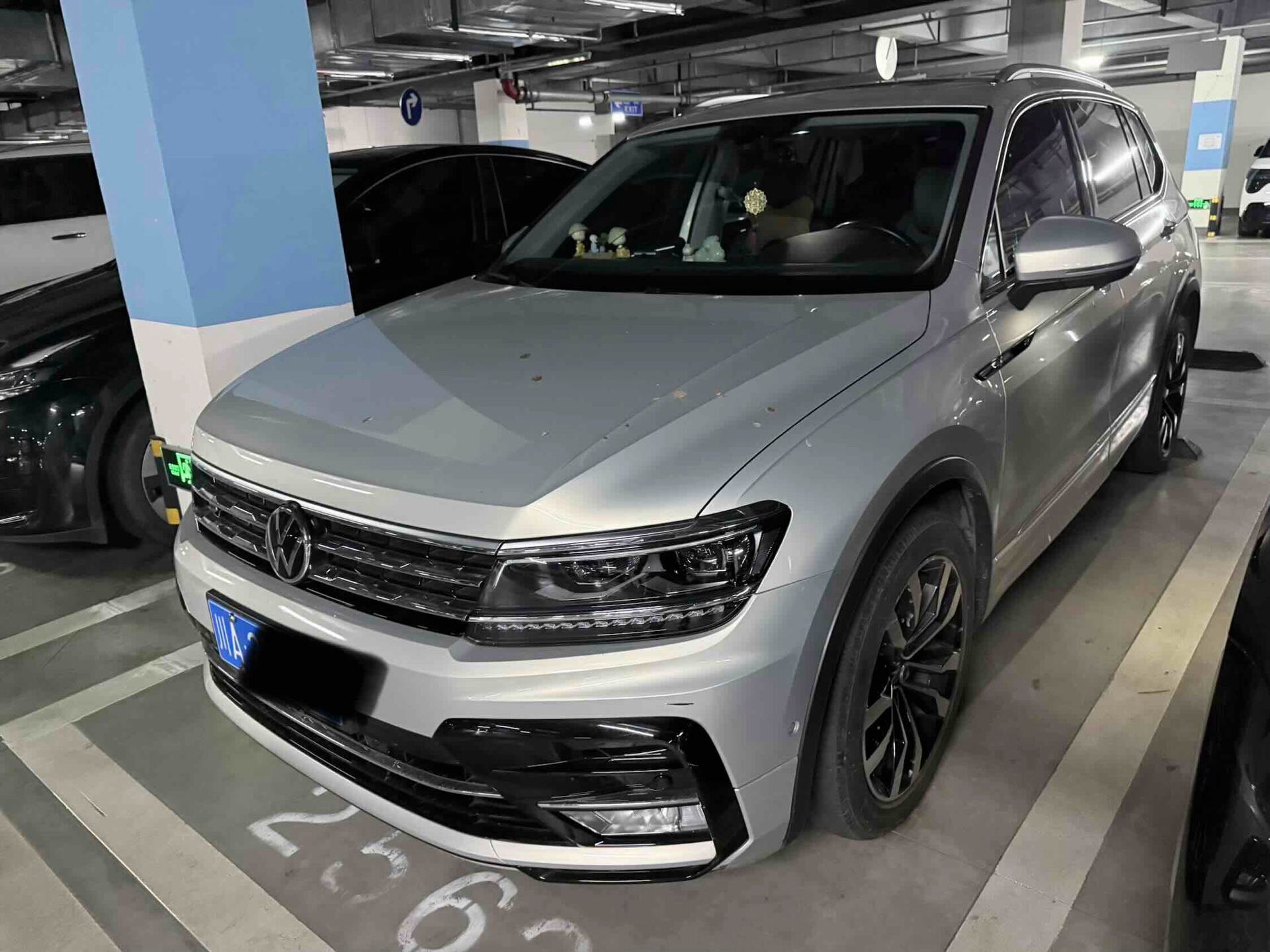 2021 Tuguan L R-Line 2.0TSI 380TSI AWD Premium 7-seater