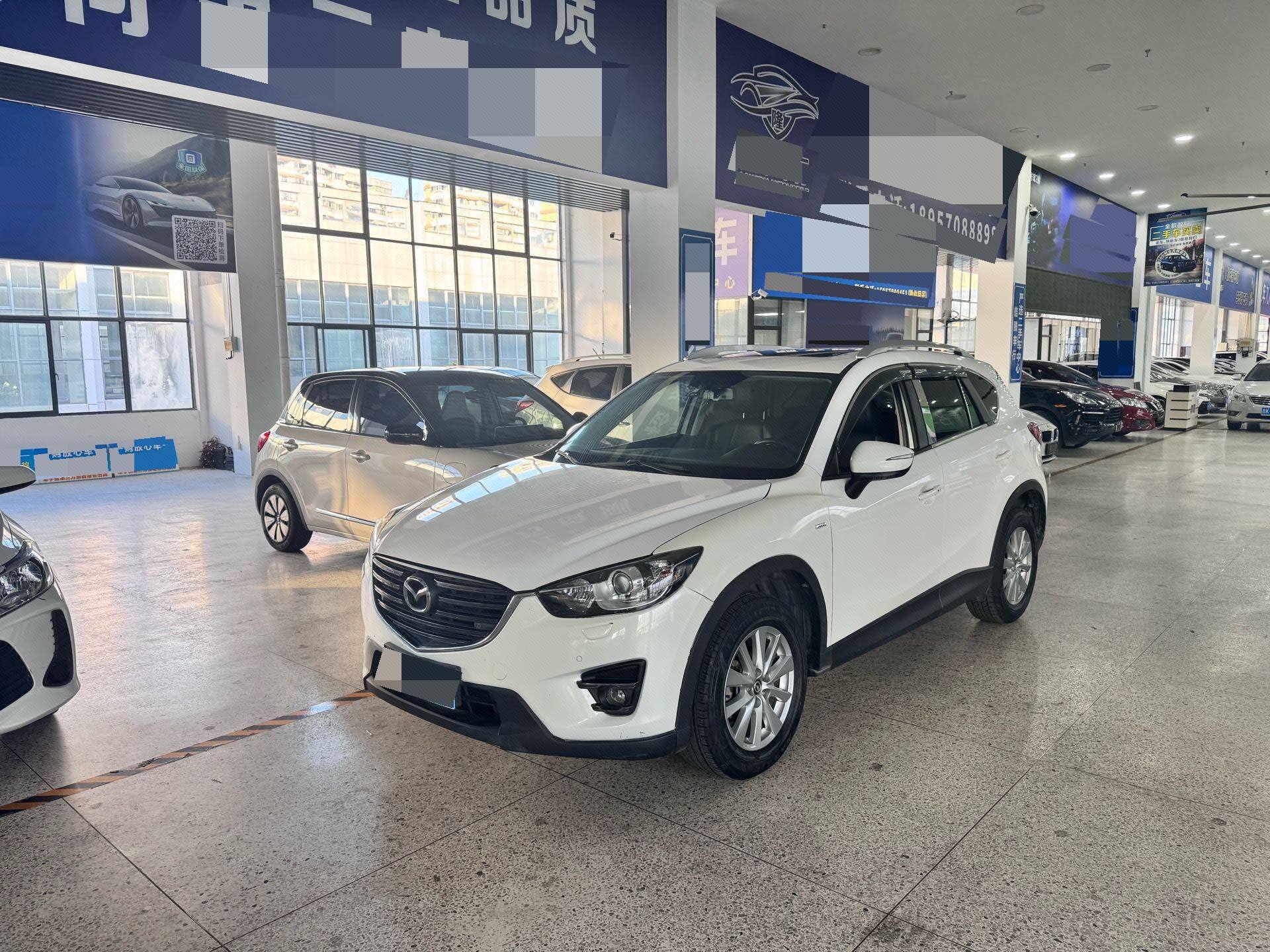 2015 CX-5 2.0 All-Wheel Drive Luxury Model
