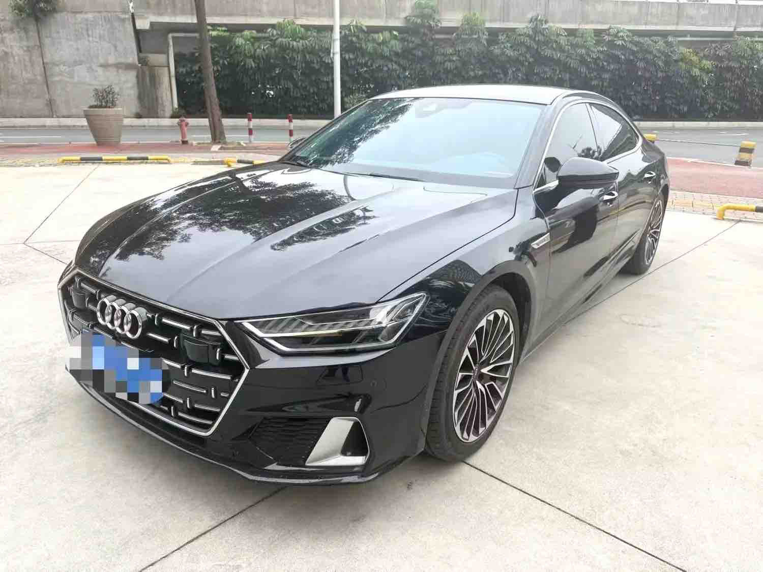 2024 A7L 2.0TFSI 45TFSI Luxury
