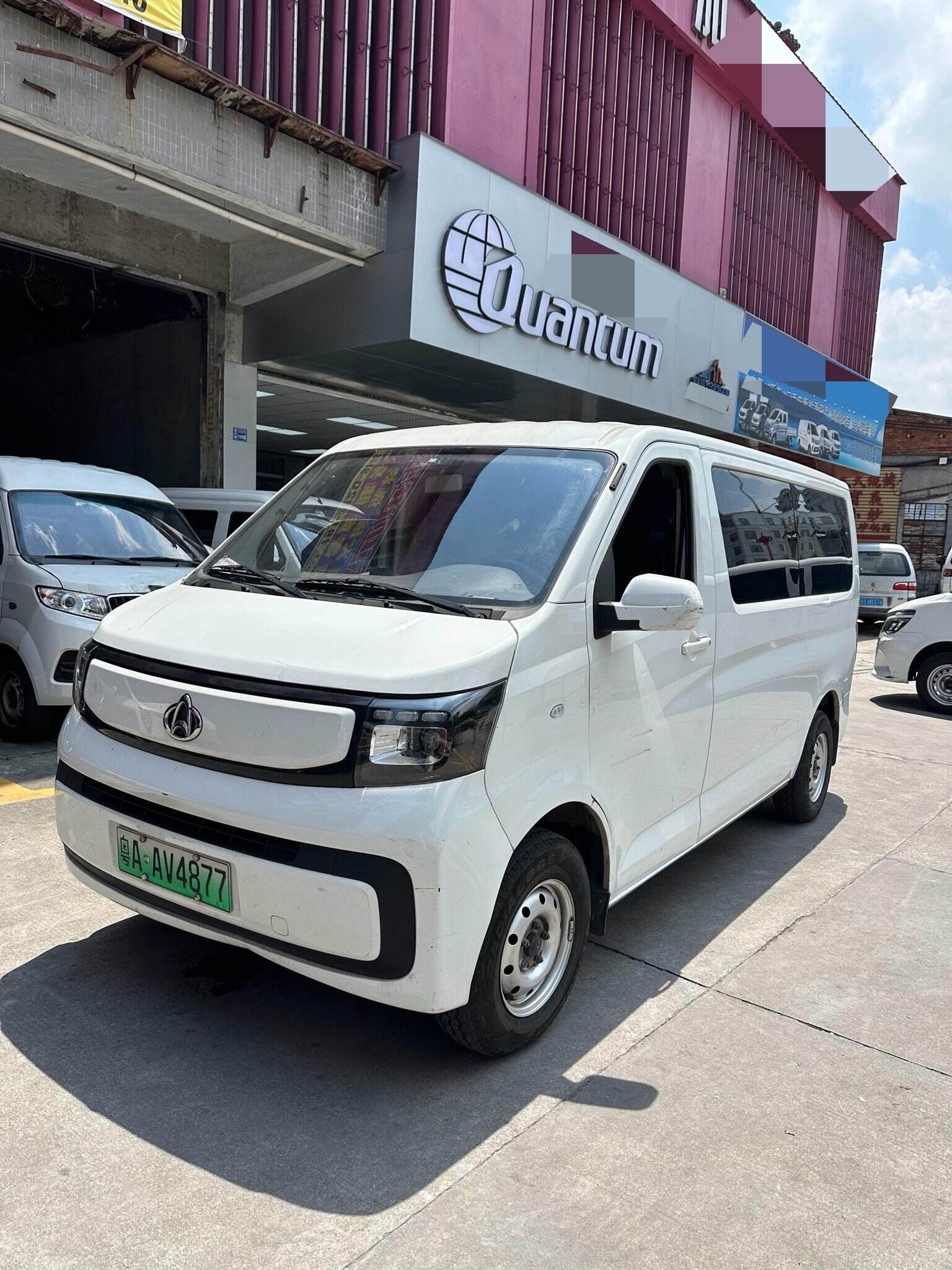 2025 Ruixing EM80 Passenger Version, Comfort Model, 6 Seats, 300 km, Hatchback Door