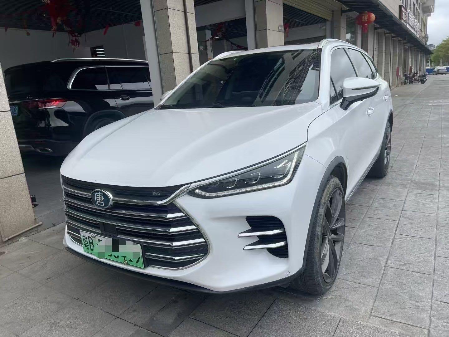 2018 唐DM 2.0T 智联创世 Edition 7-Seater