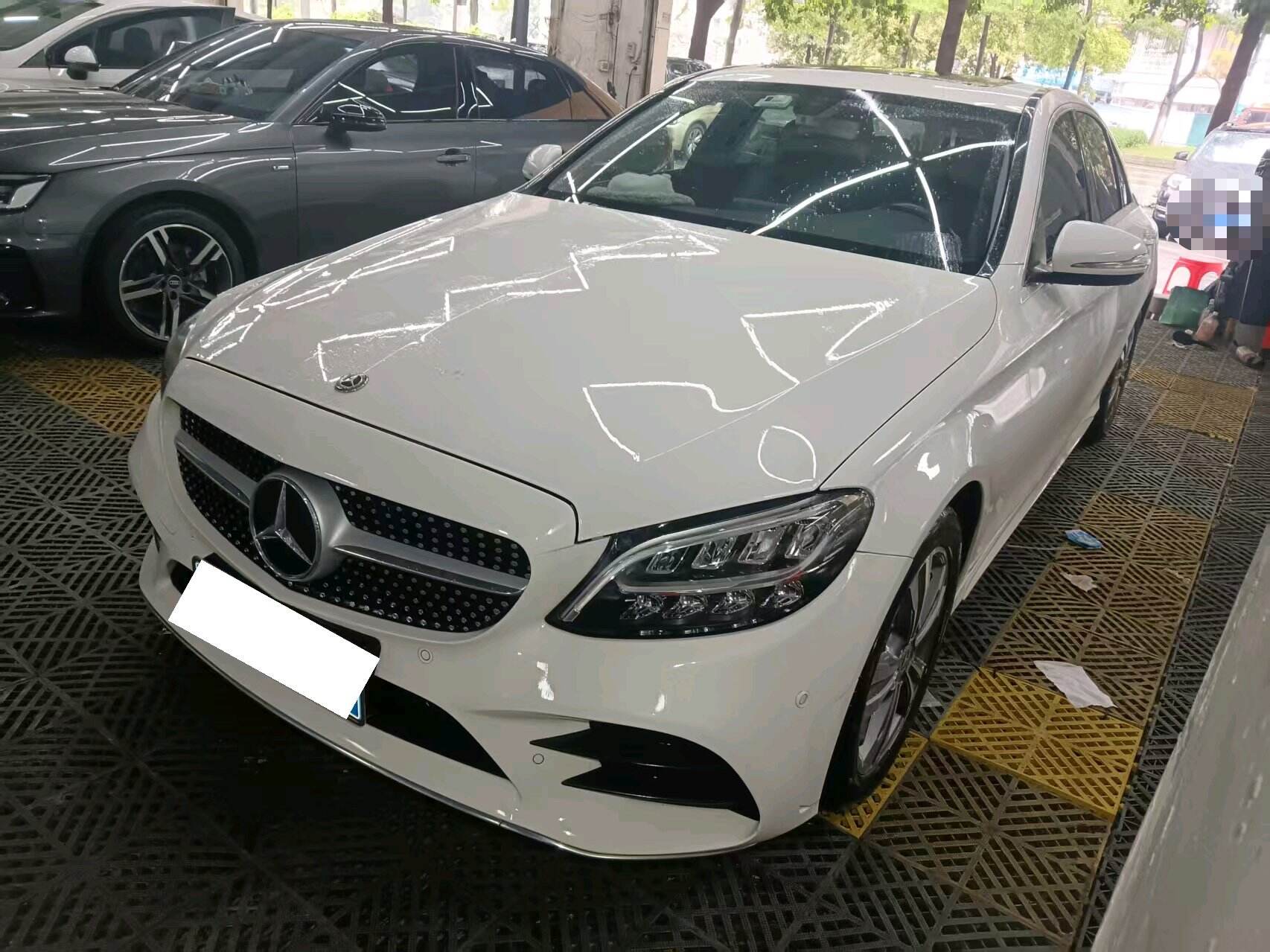 C 200 L 1.5T Stylish Sport