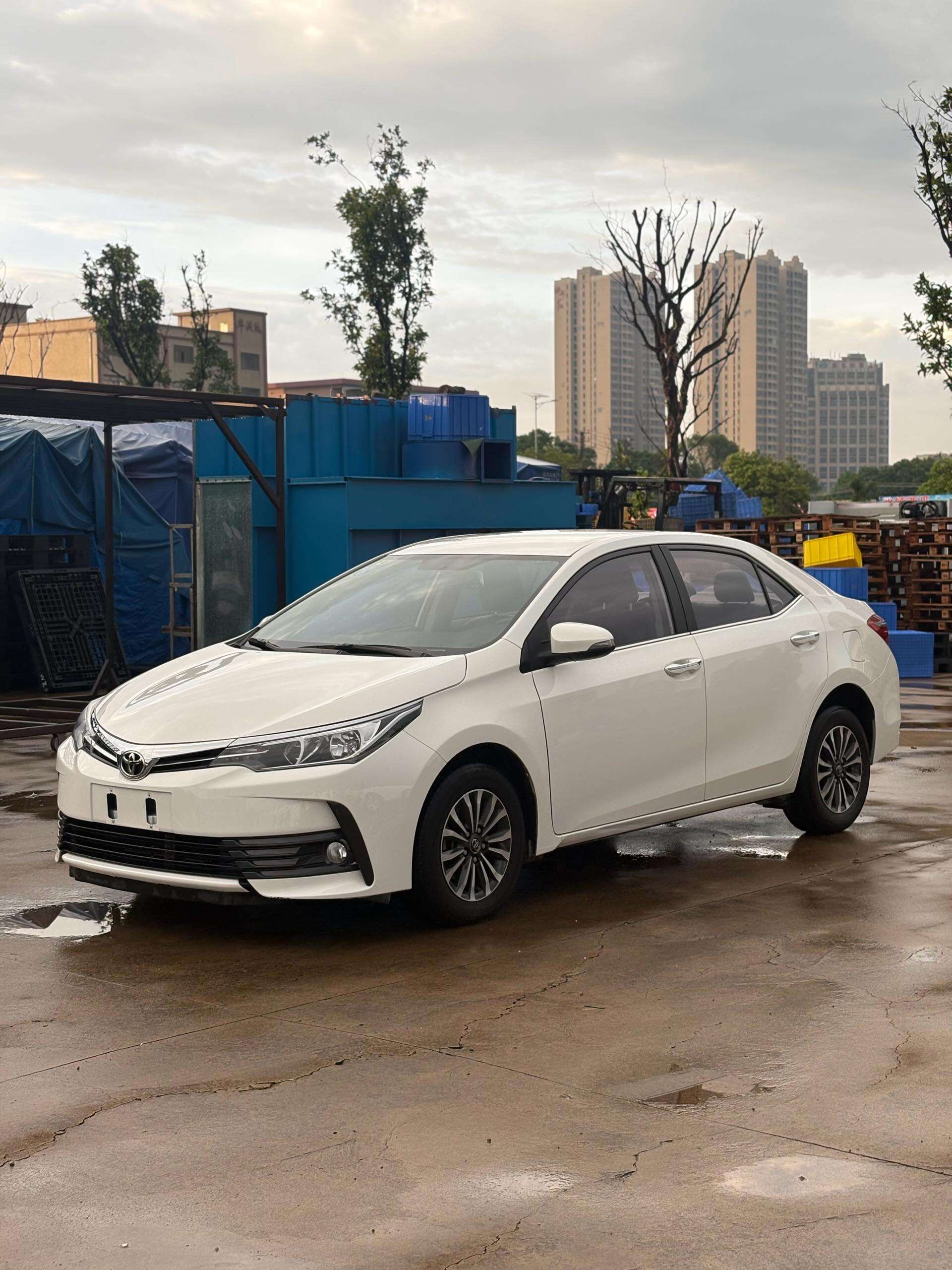 2017 Corolla 1.2T CVT GL (facelift)