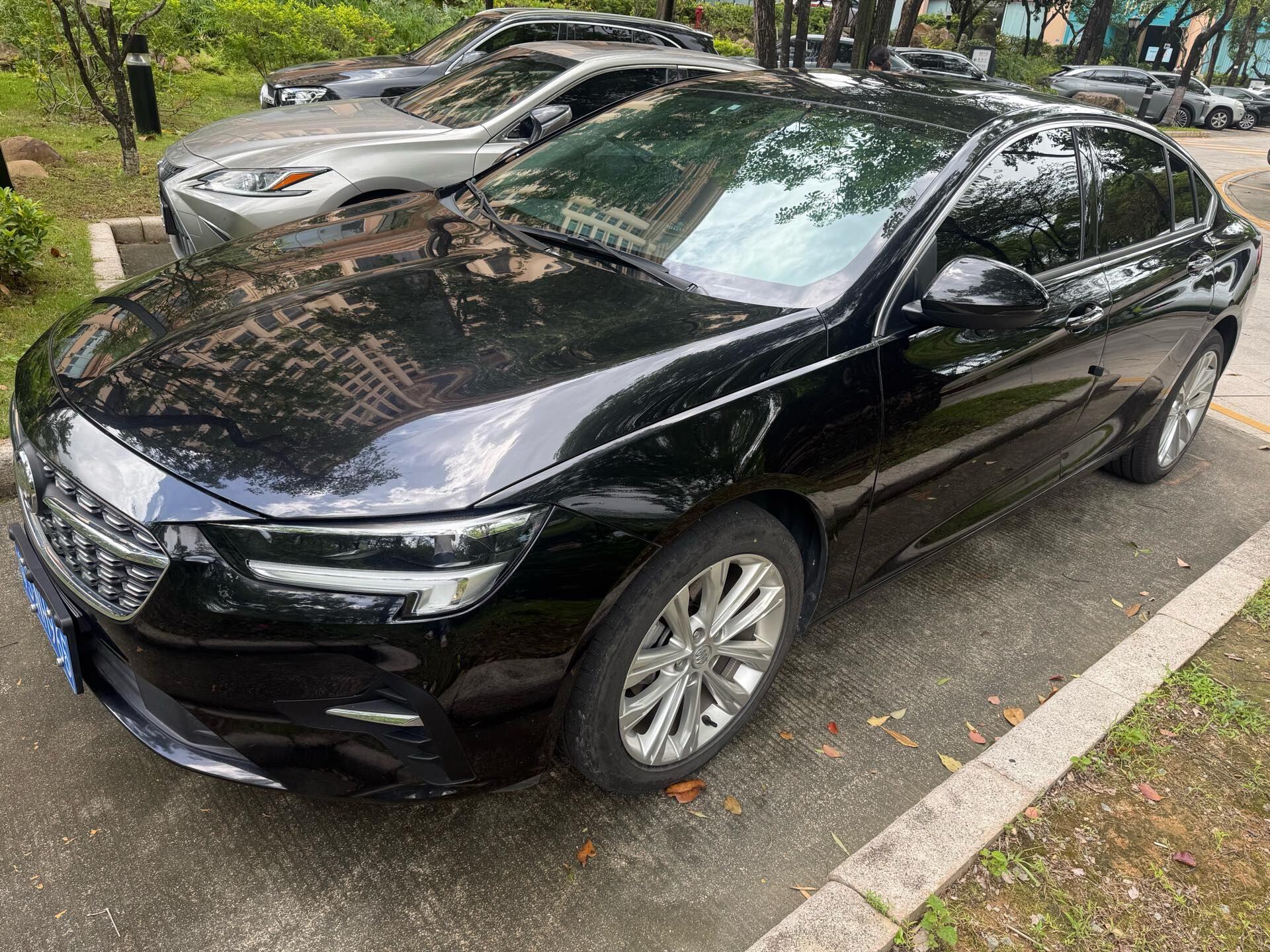 君威 2.0T 652T Smart Enjoyment