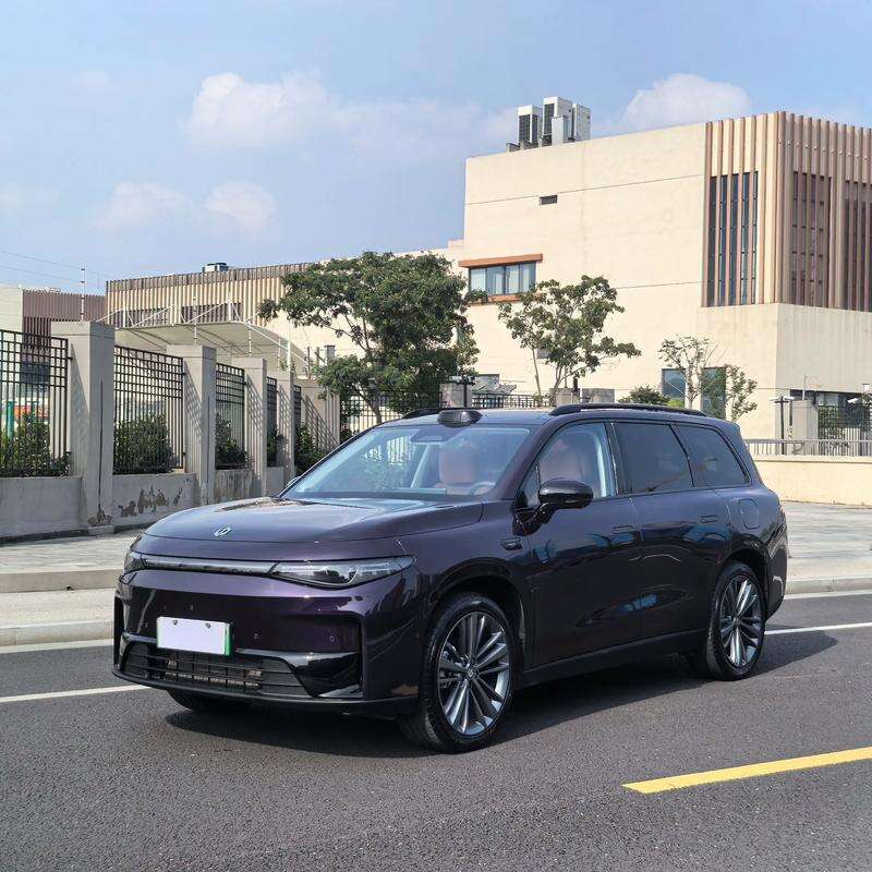 2024 C16 200 Intelligent Edition