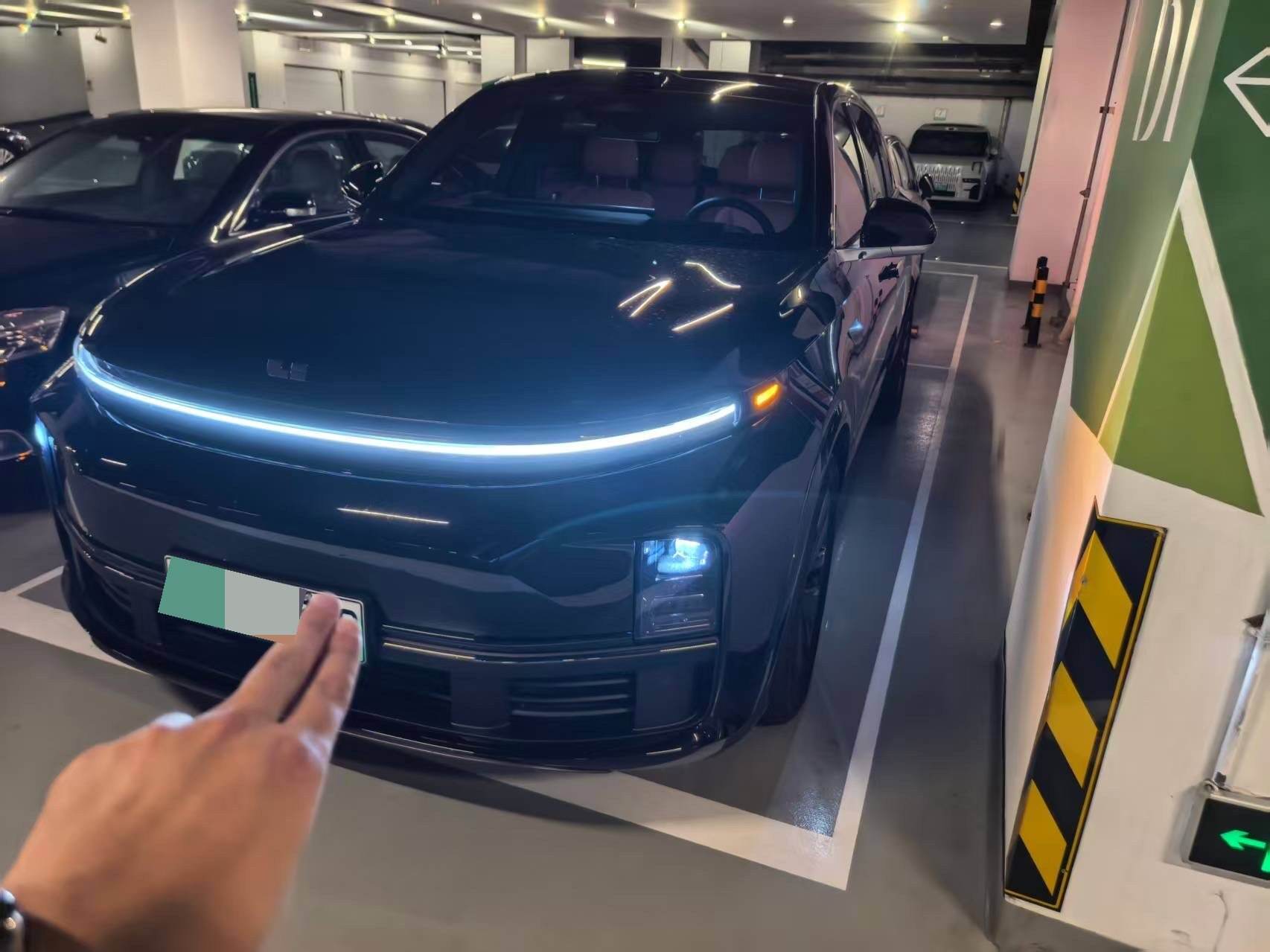 2025 L7 Max Smart Refresh Edition