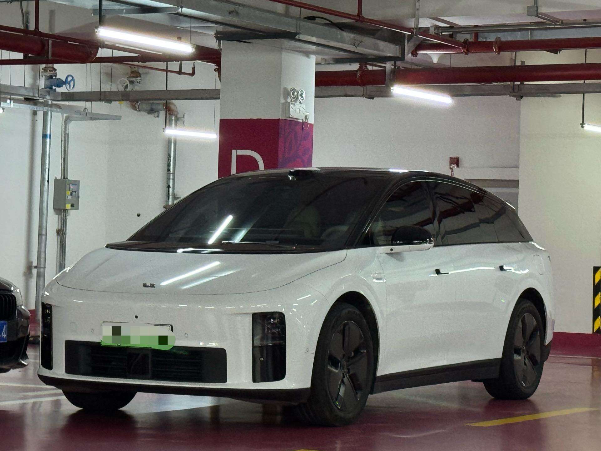 2025 i6 2WD Standard Edition