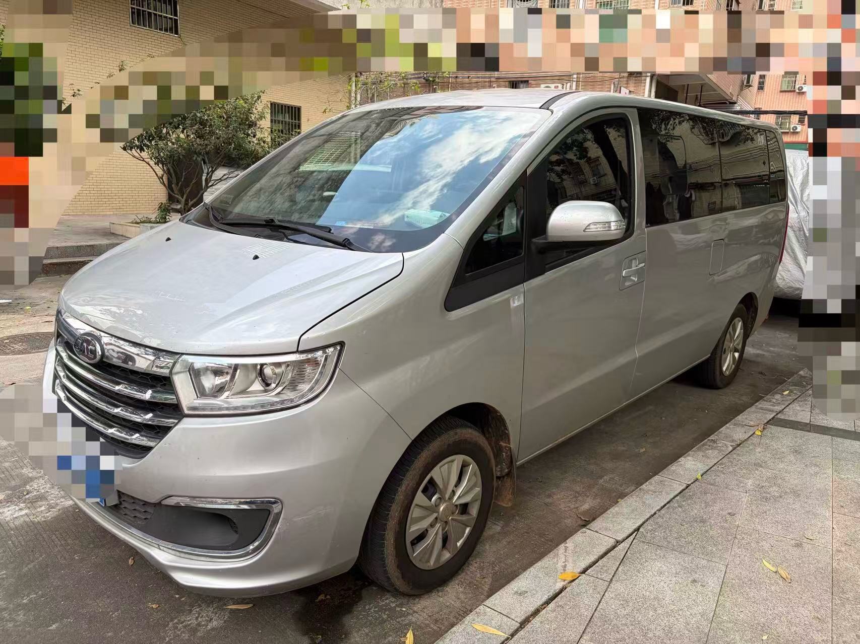 Rui FengM3 PLUS 1.5T 7-Seater智联 Edition PLUS