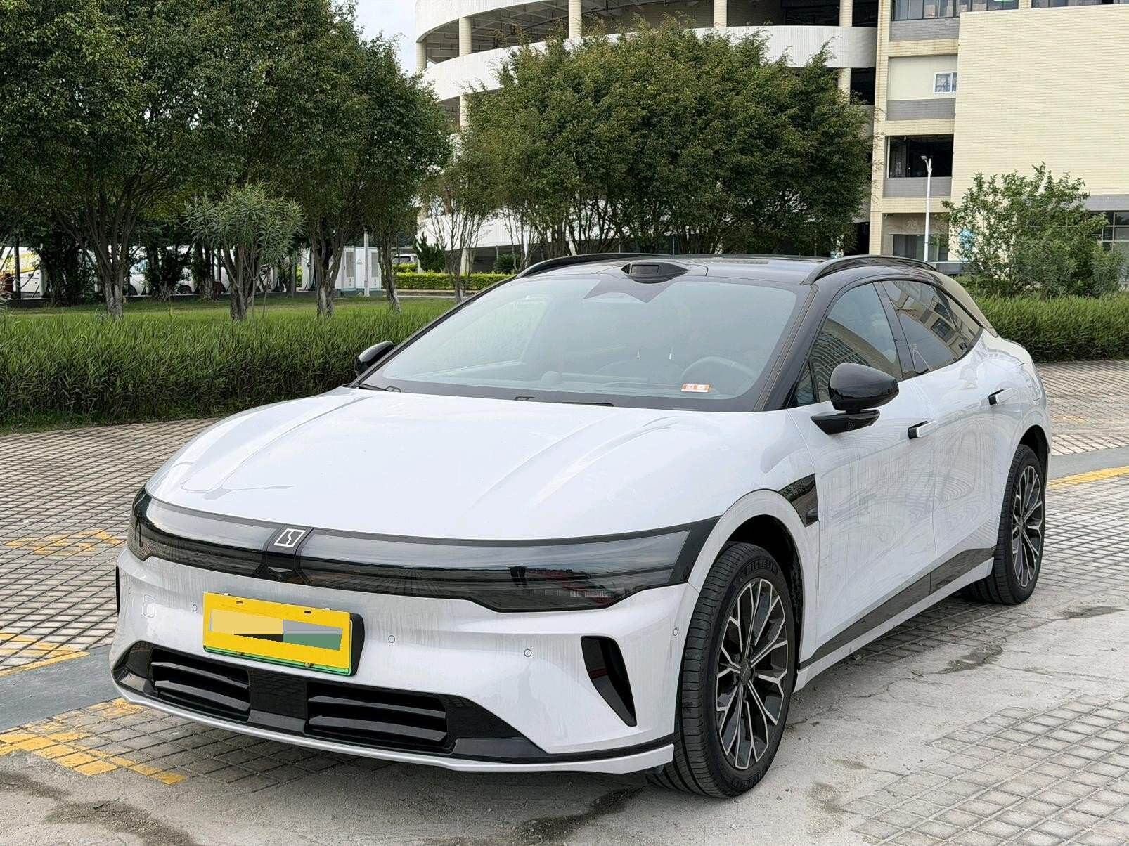 2025 Zeekr 007 GT All-Wheel Drive Intelligent Driving Version 75 kWh