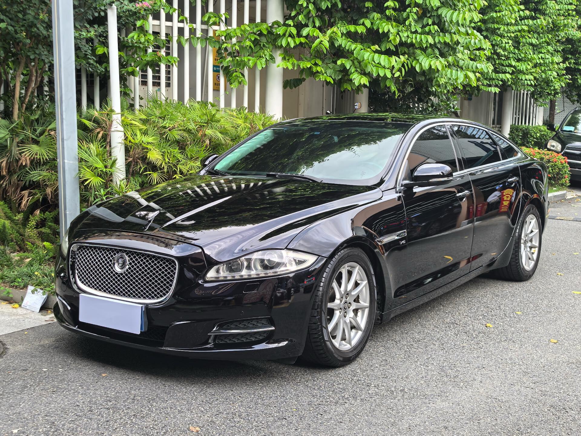 2013 XJL 3.0T SC Jiànkěu Kùliàng Bǎn
