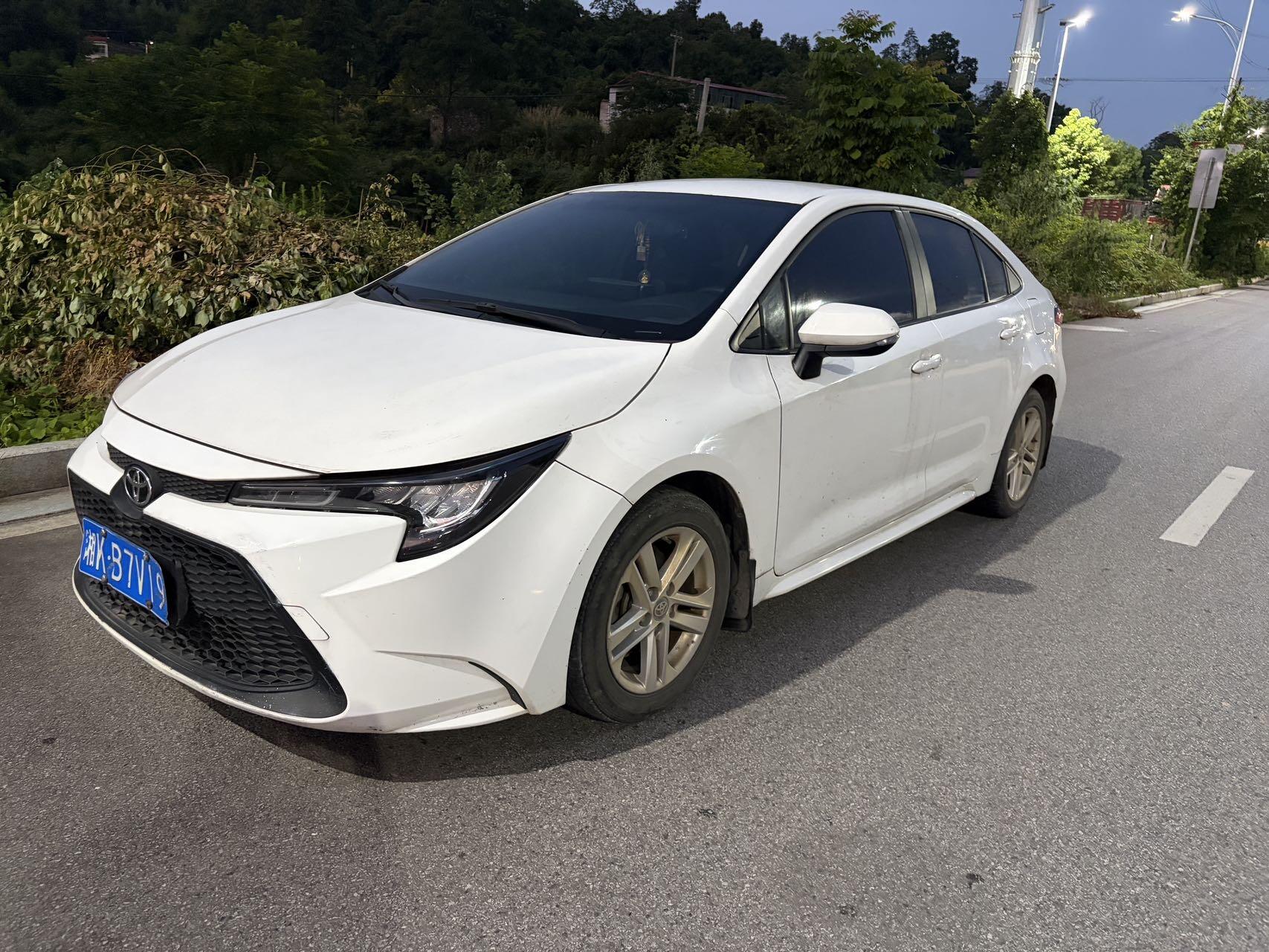 Levin 1.5 CVT TNGA Leading Edition