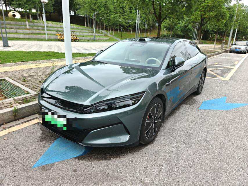 Han L DM-i 1.5T CVT AWD 200KM Laser Radar Premium Edition