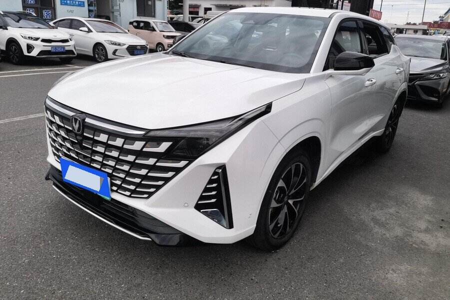 UNI-Z Zhidian iDD 1.5 CVT 125km Excellent Type