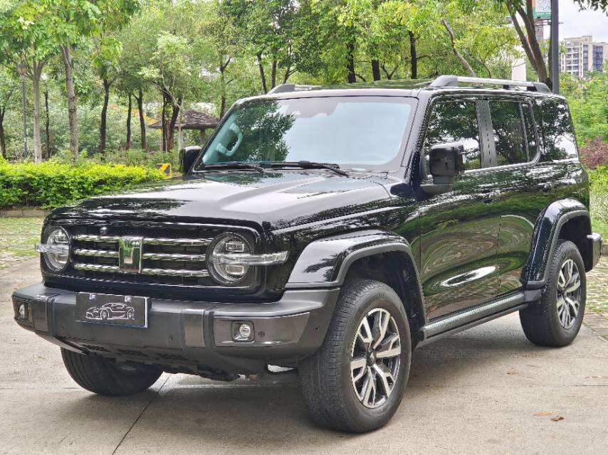 坦克300 2.0T 城市版 很有型