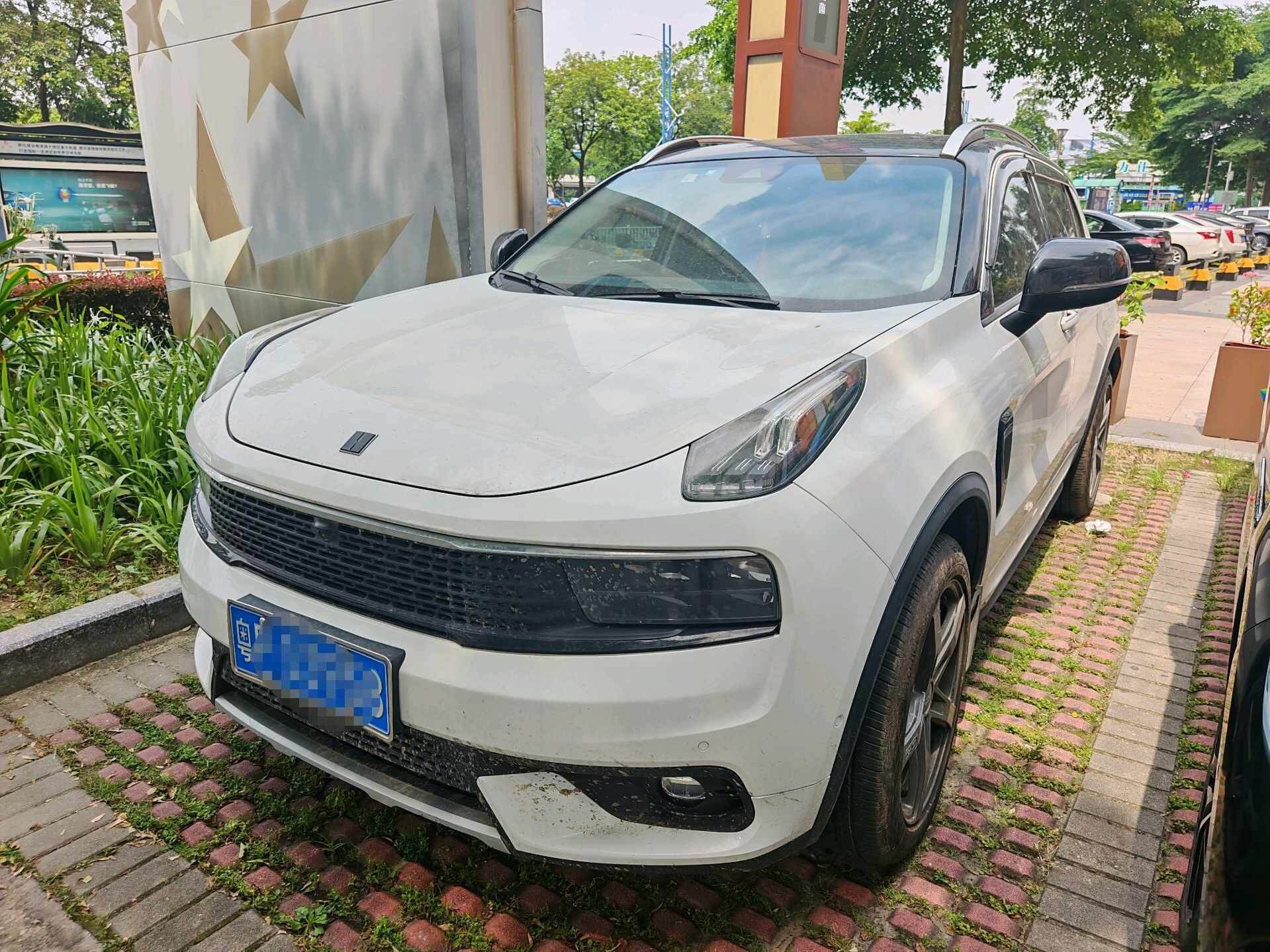 2017 Lynk & Co 01 2.0T 劲Pro版