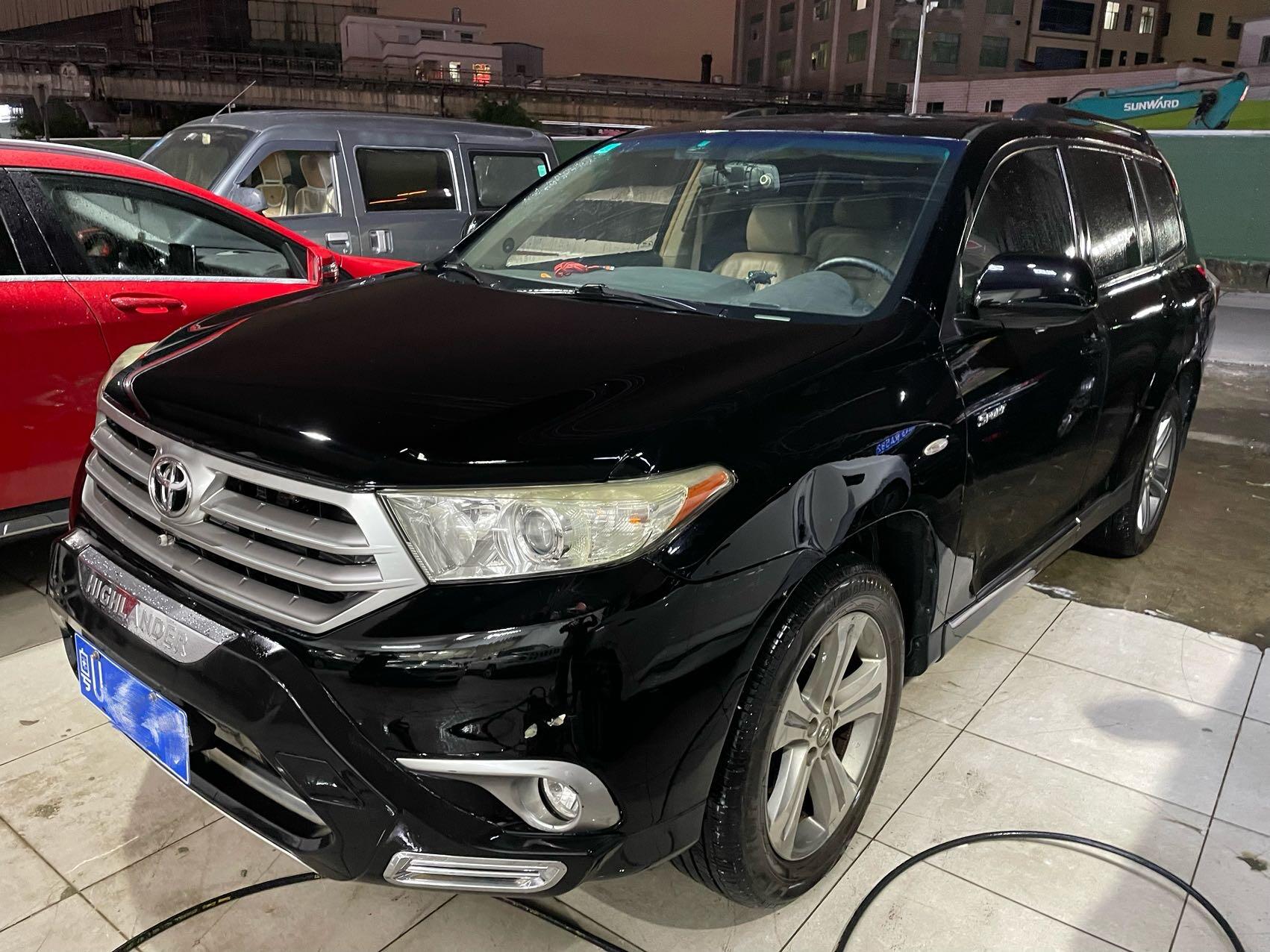 2012 Highlander 2.7 2WD 7-seat Luxury Edition