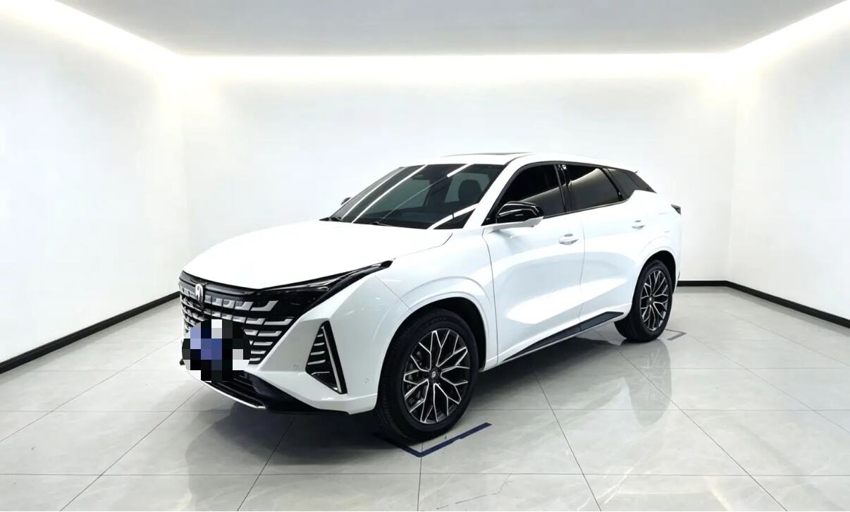 UNI-Z Zhidian iDD 1.5 CVT 125km Excellent Type