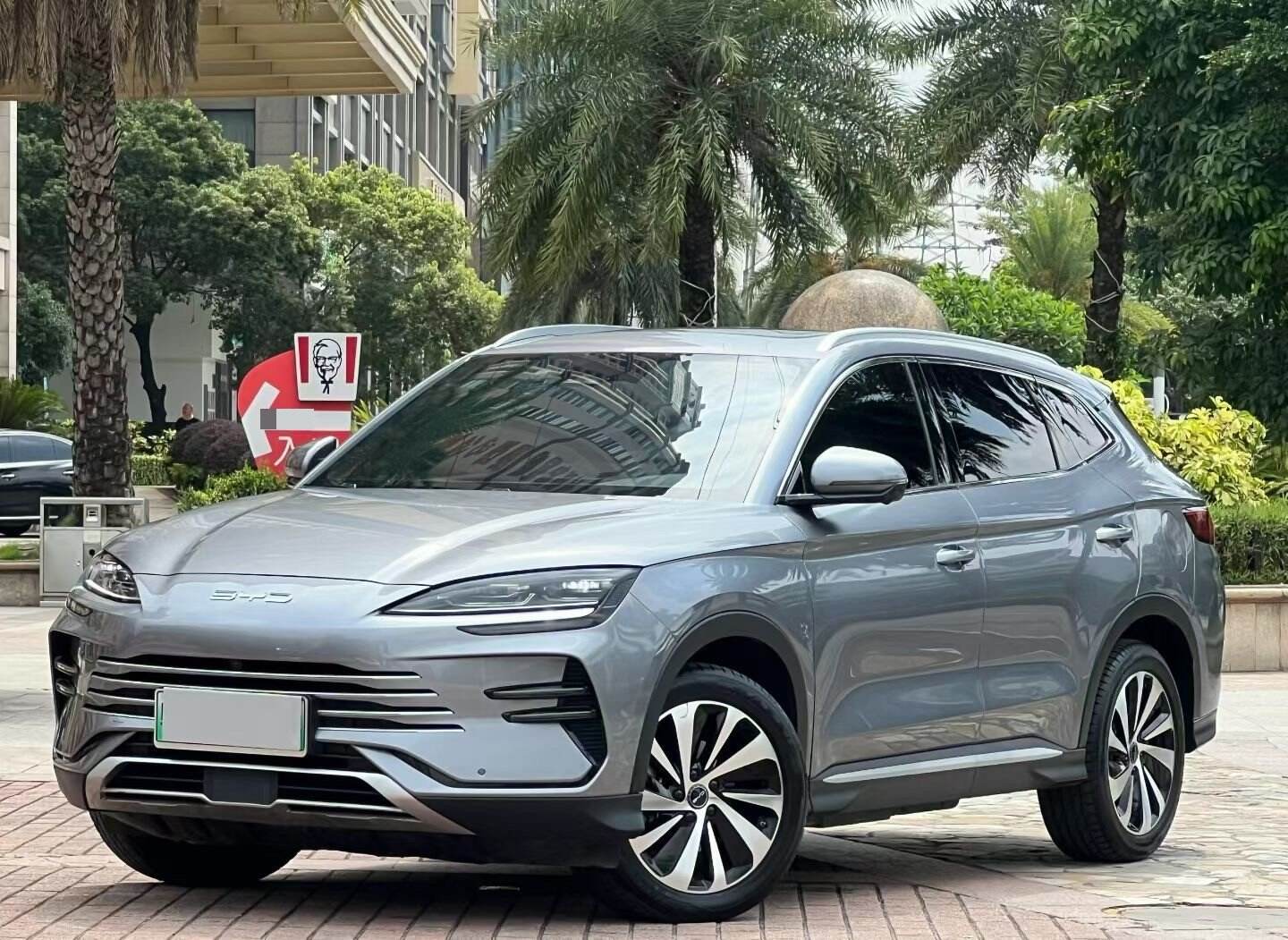 Siyang PLUS DM-i 1.5 CVT Rongyi Edition 150km Flagship PLUS