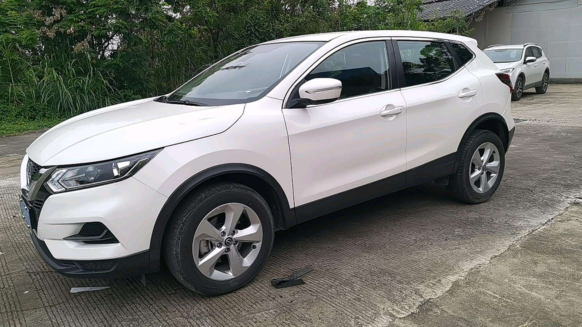 Qashqai 2.0 CVT XV Comfort Edition
